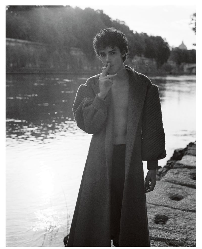 Purple Fashion Magazine 0