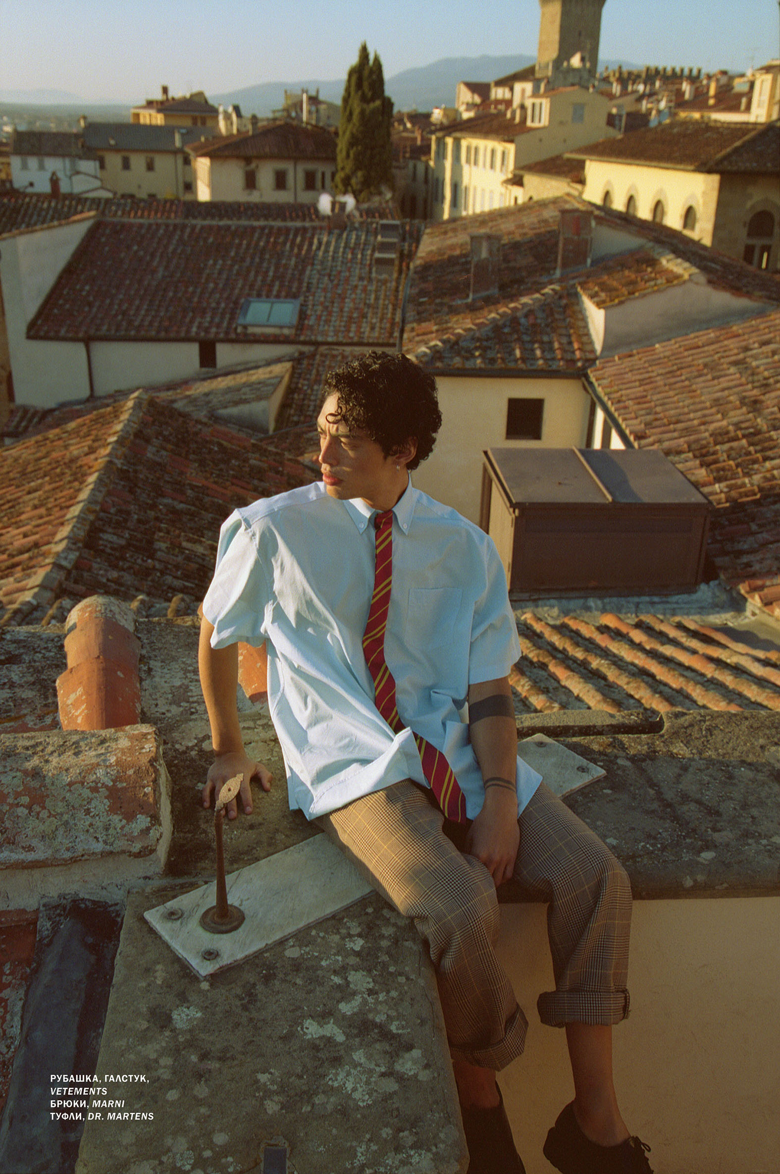 L'Officiel Hommes 0