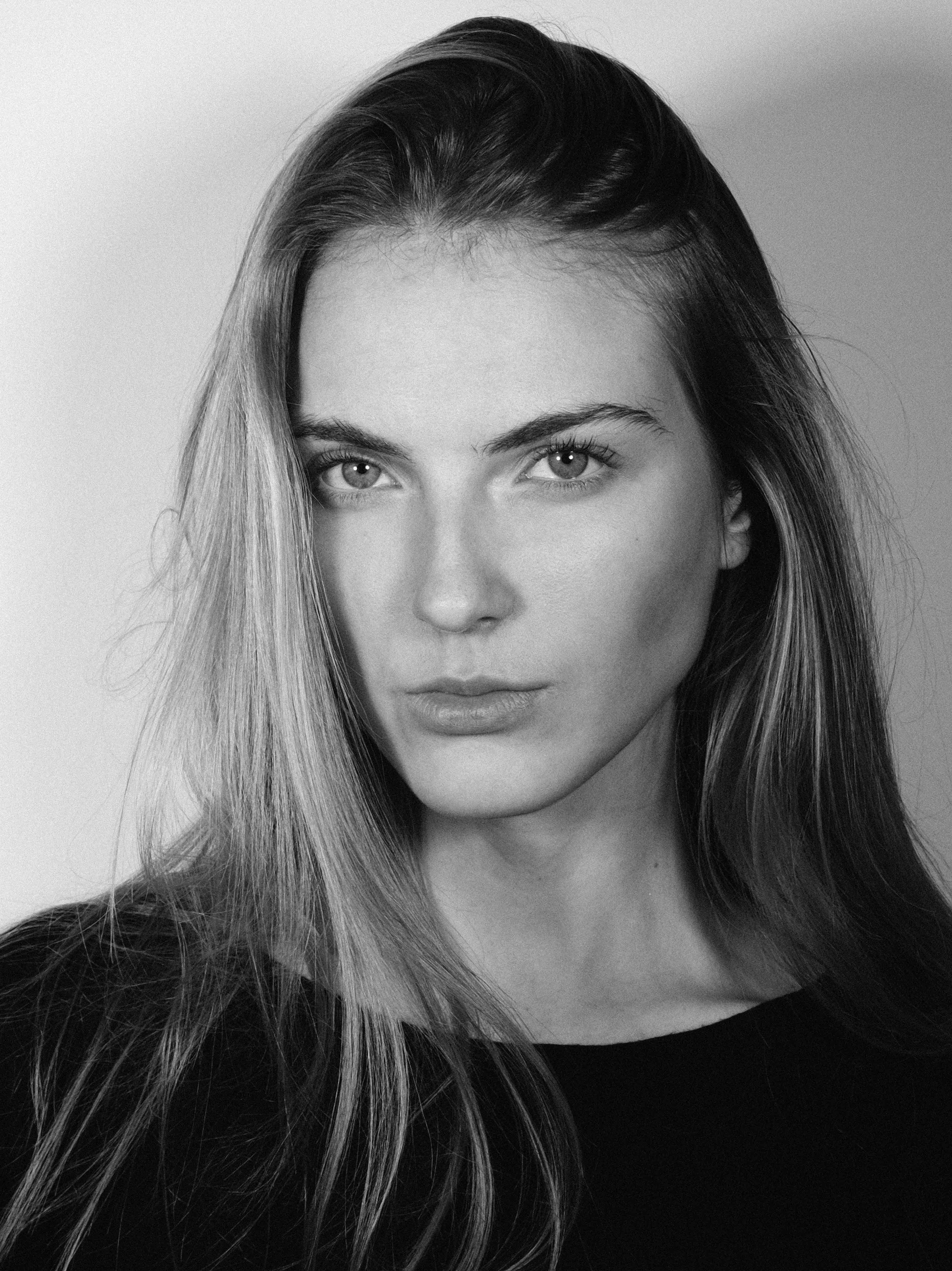 Yana Marchuk 24