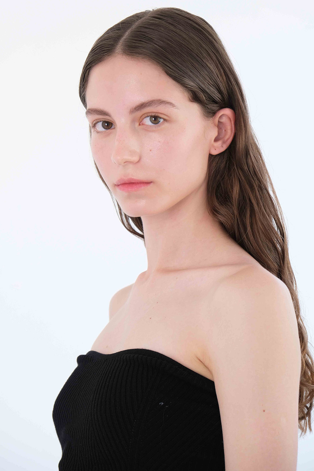Eliza Kutova 35