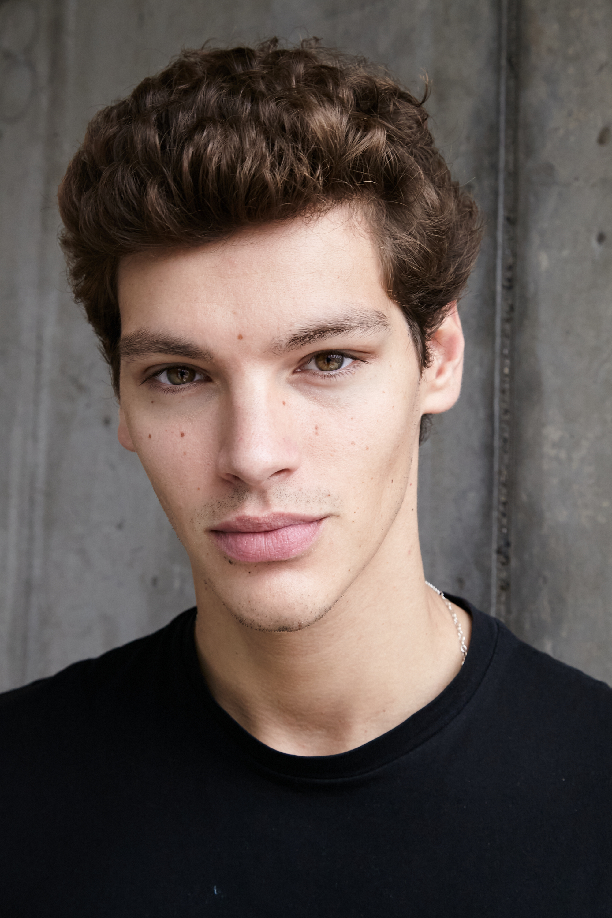 Alvaro Silveira 28