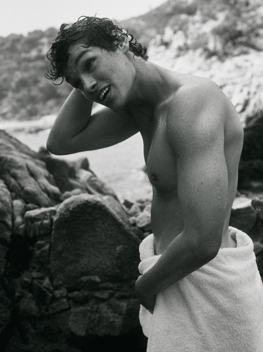 Alvaro Silveira 32