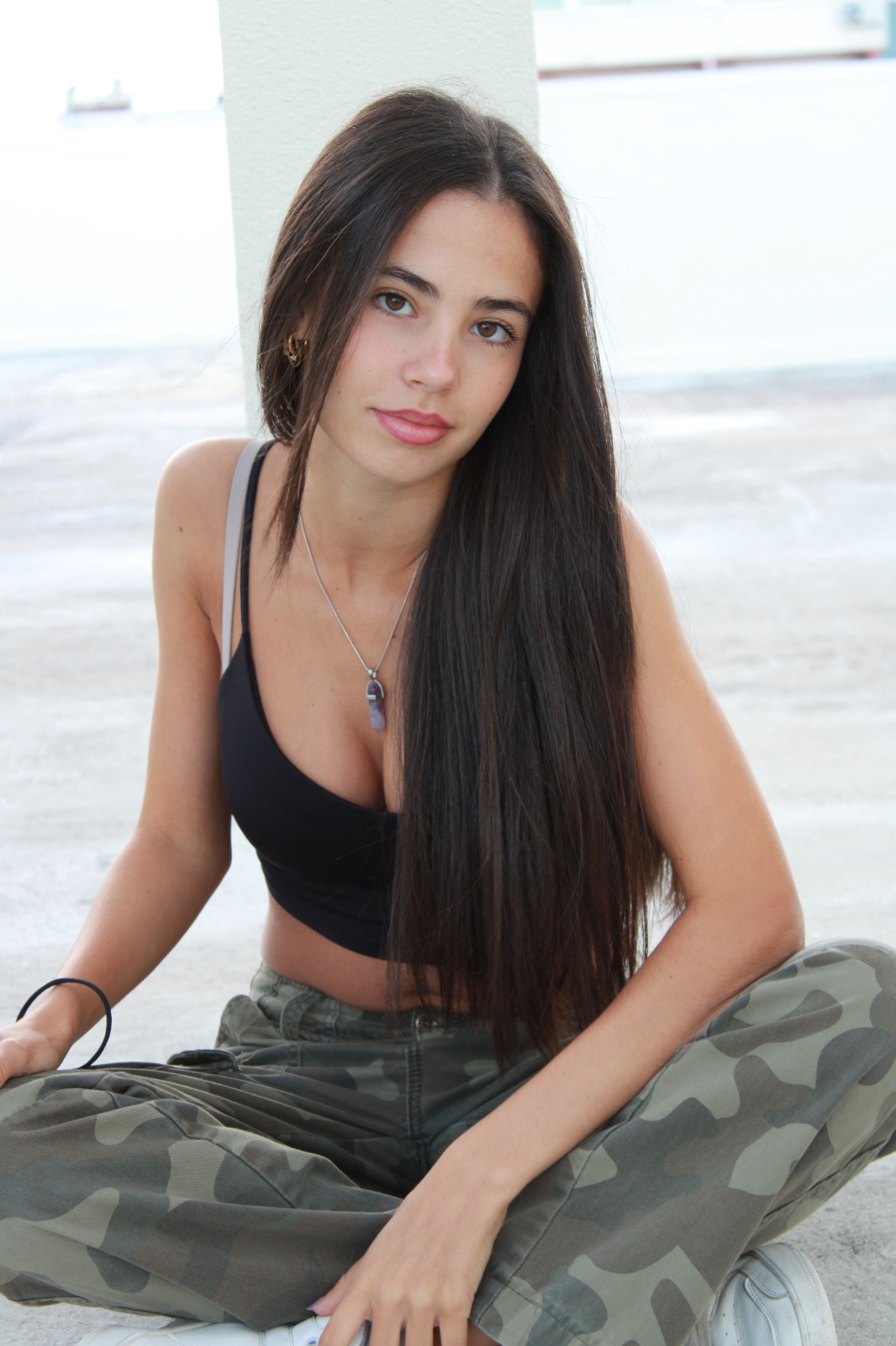 Carolina Almeirão 1