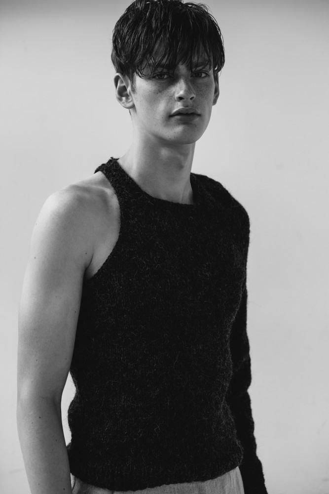 Anton Dzenisiuk 10