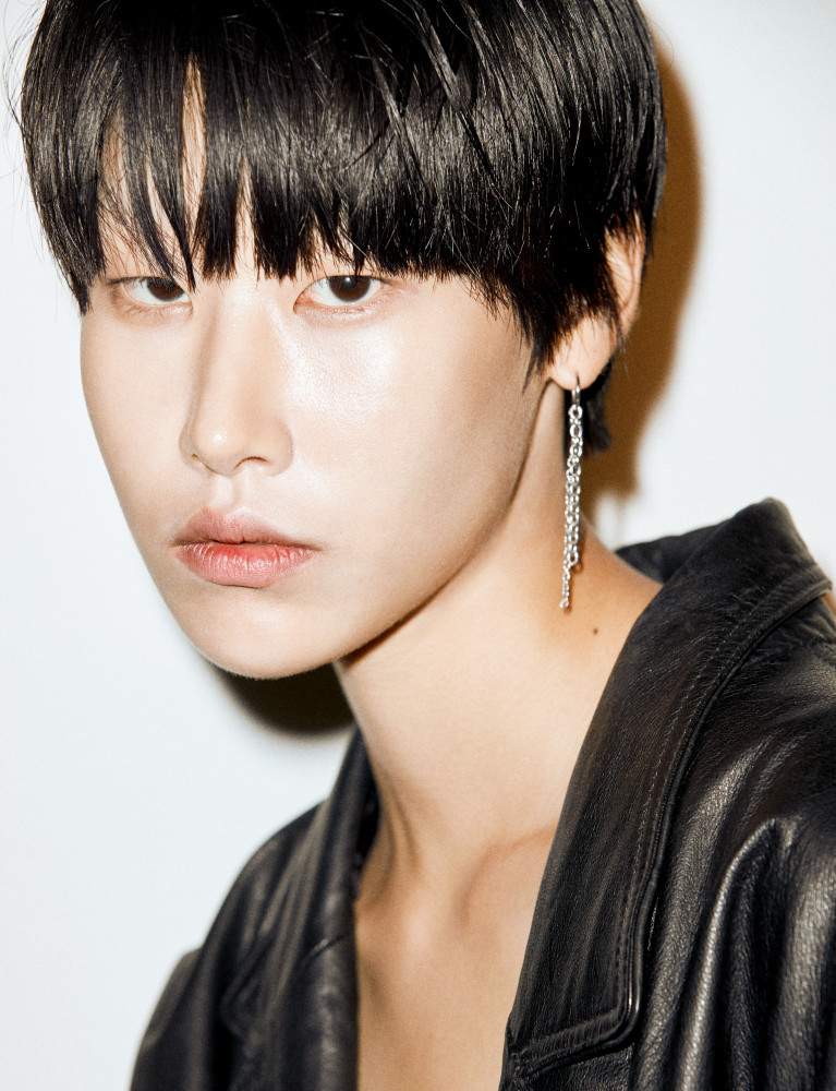 Lee J Moon