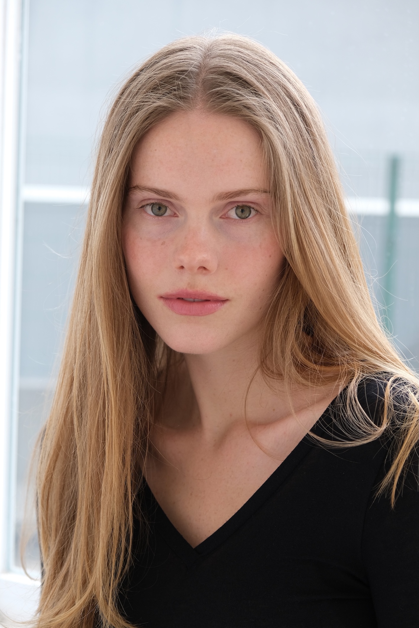 Anna Kleyn 25