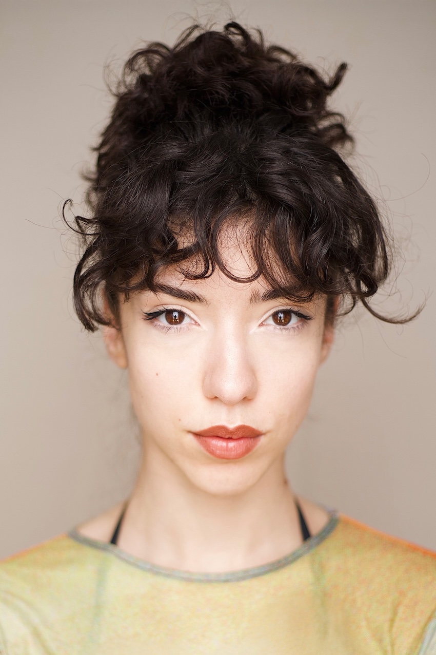 Júlia Valente 6