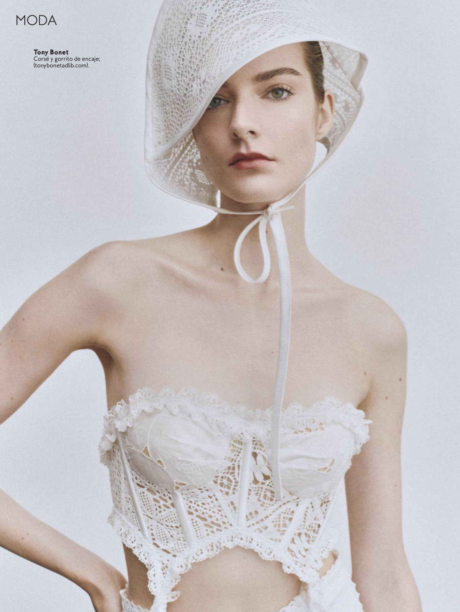 Beatriz Fernandes 38