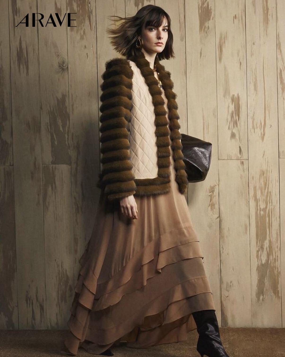 Beatriz Fernandes 44