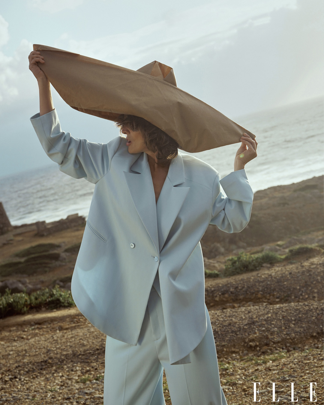 Elle Serbia September 6