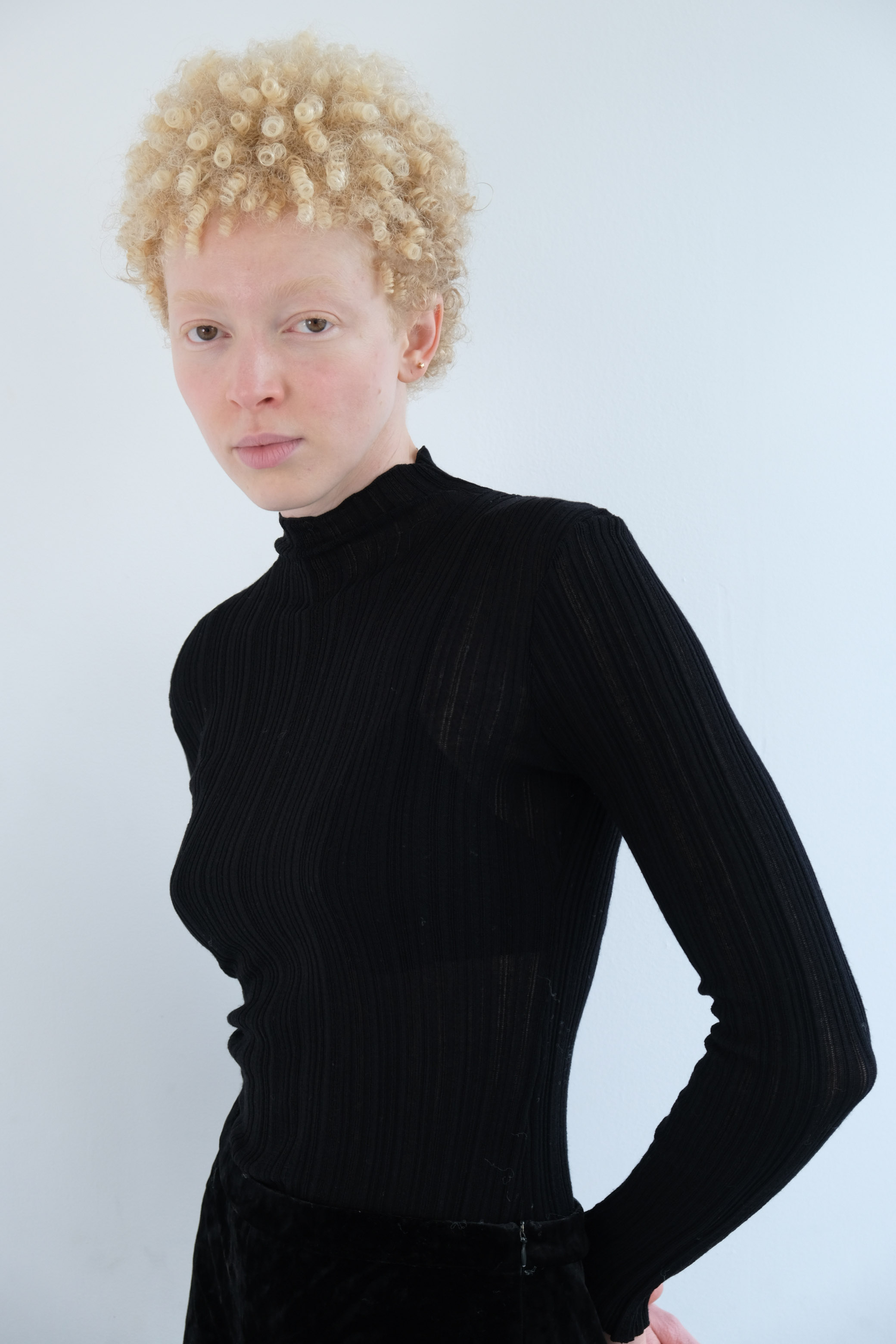 Thais Borges 44