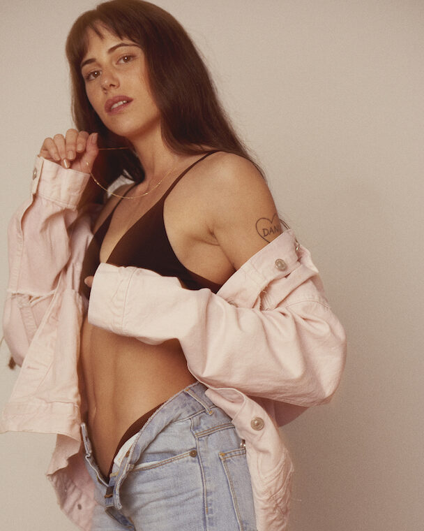 Andrea Parra 17