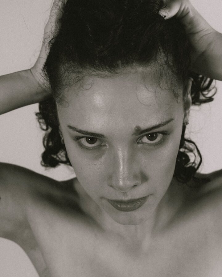 Carolina Cananão 15