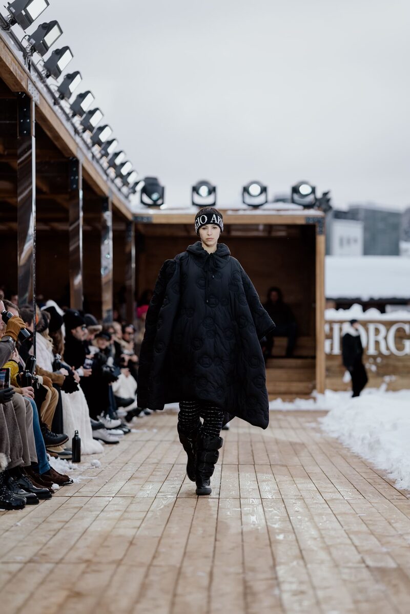 Giorgio Armani Neve FW 22/23