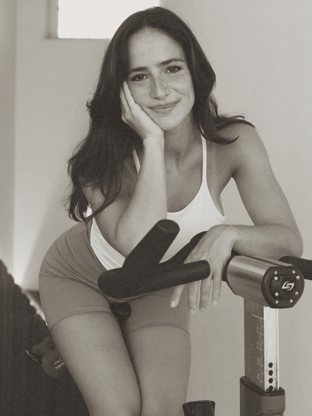 Vera Moura 6