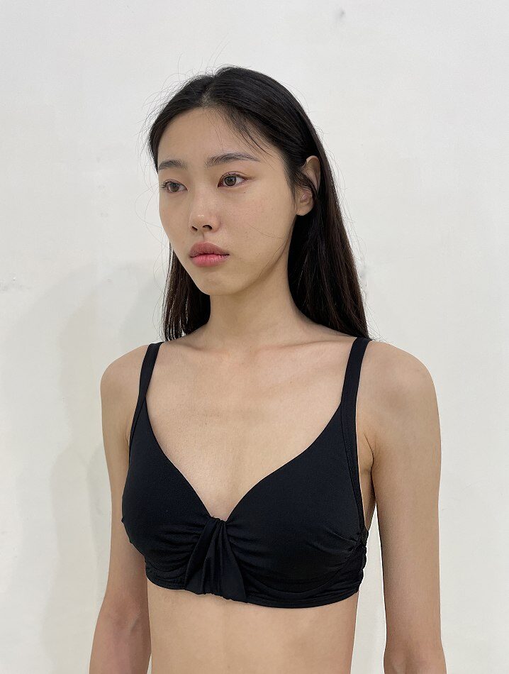 Sung Ye Jin 28