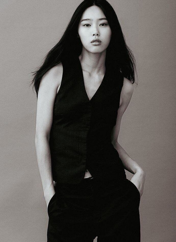 Yejin Sung 27