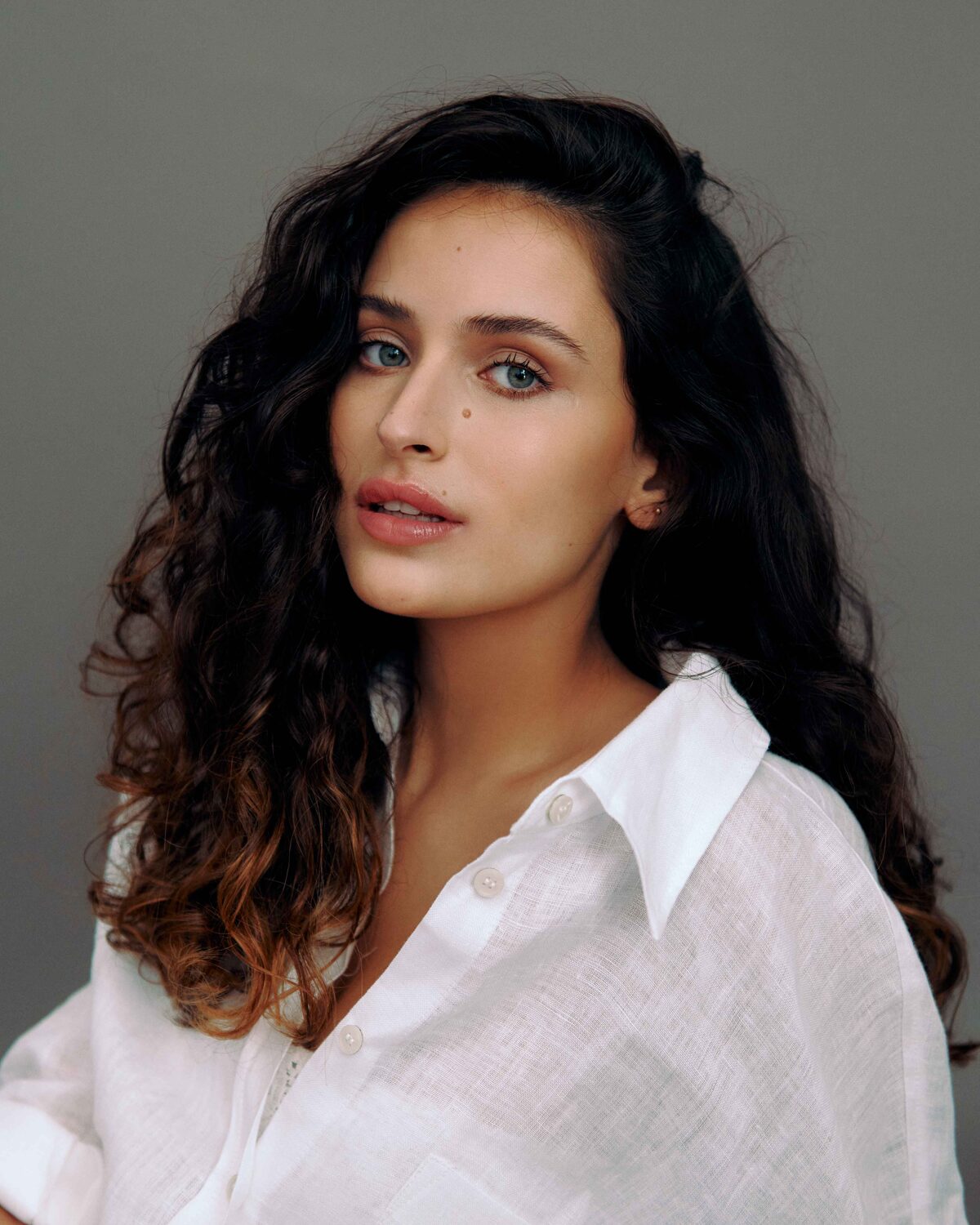 Adriana Caneira 5