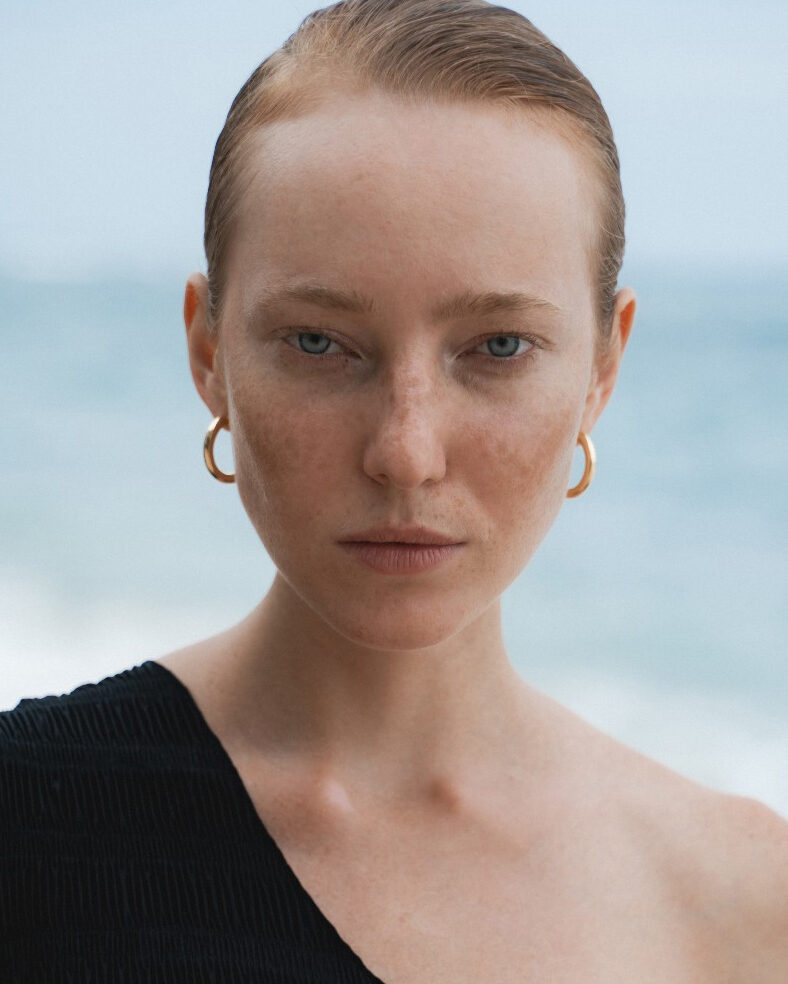 Carina Reshetnyk 34