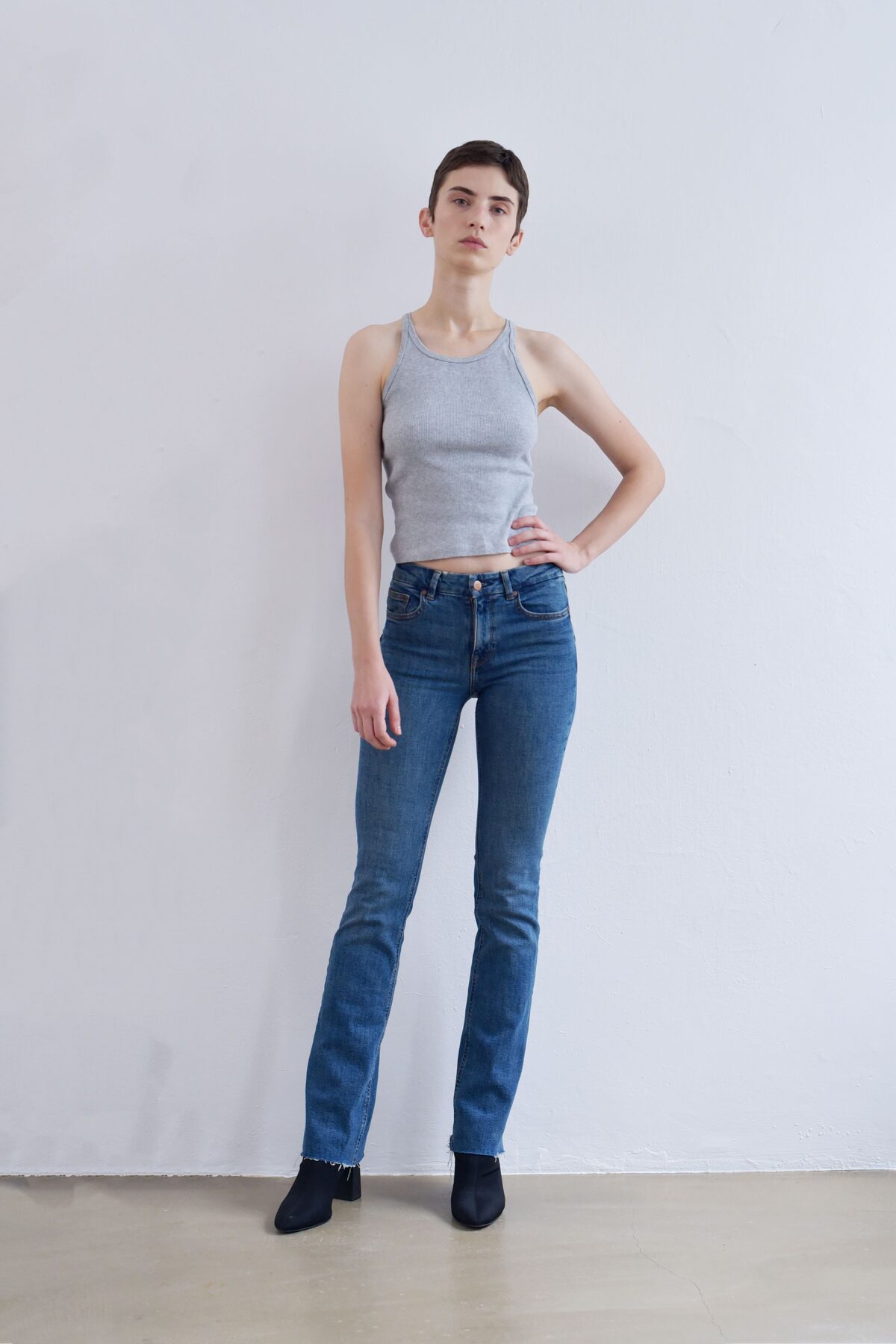 Cleo Cwiek 38