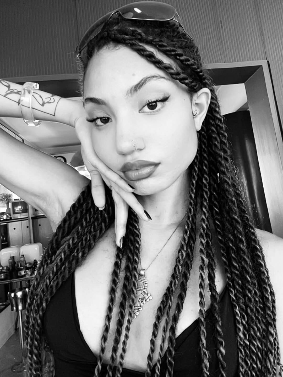 Jada Ariella 4